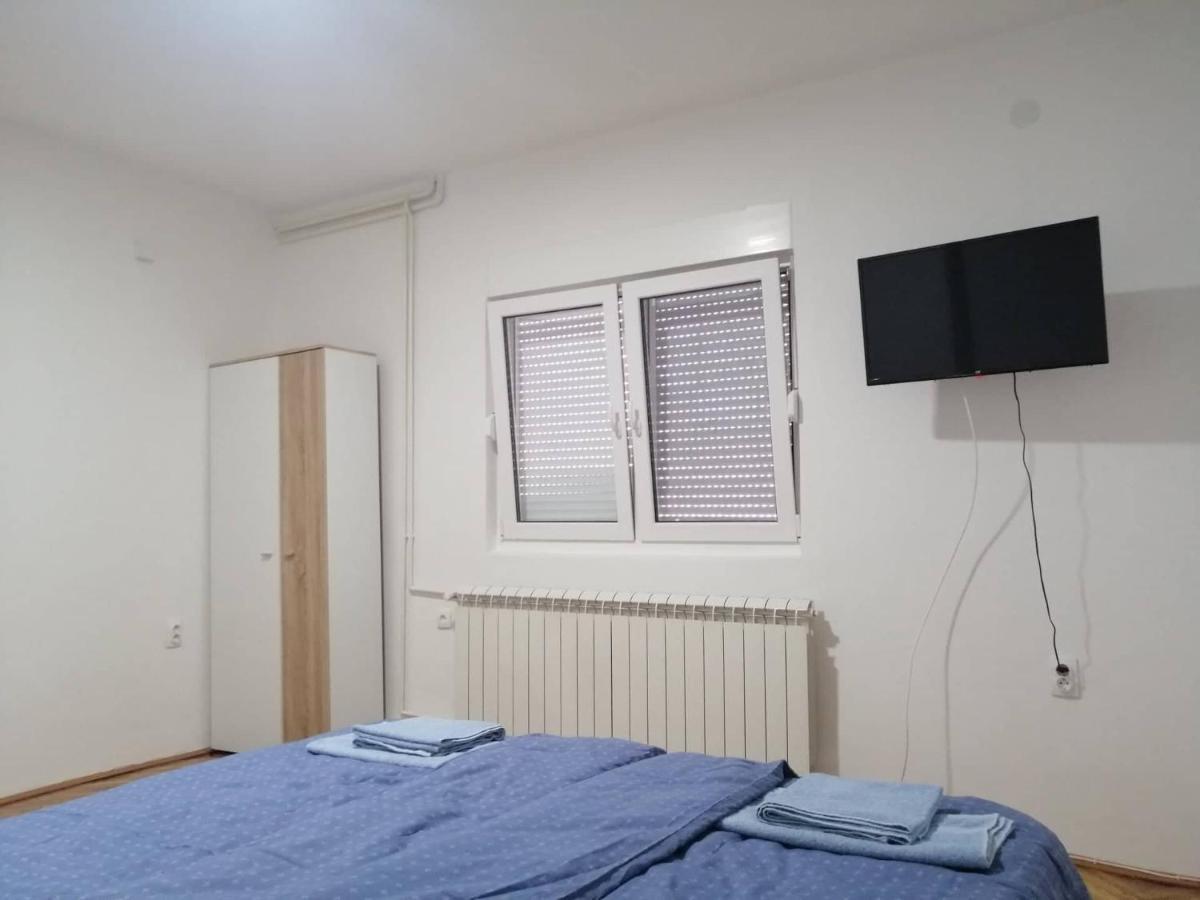 Apartman Nana Jagodina Eksteriør billede